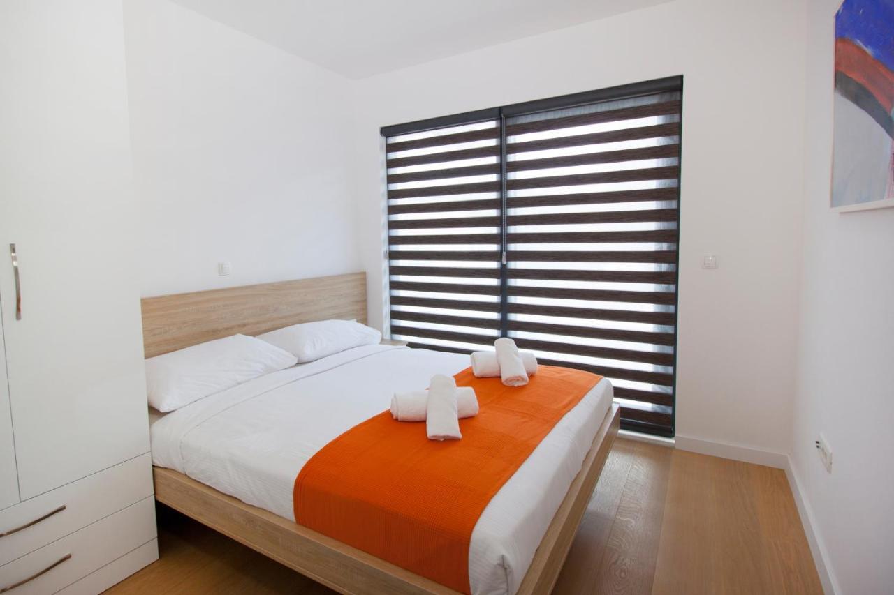 Apartments By The Sea Makarska - 19145 Екстер'єр фото
