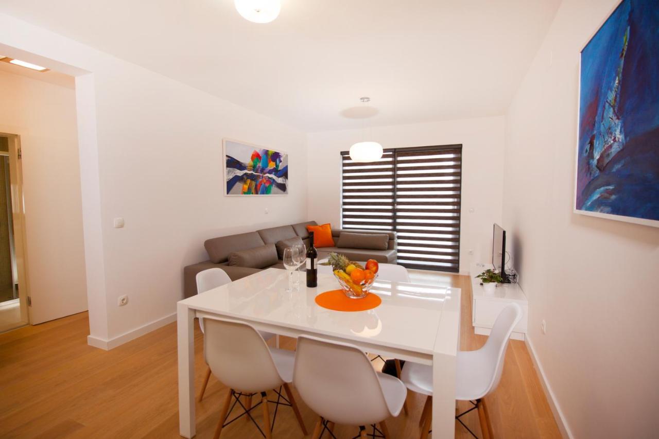 Apartments By The Sea Makarska - 19145 Екстер'єр фото