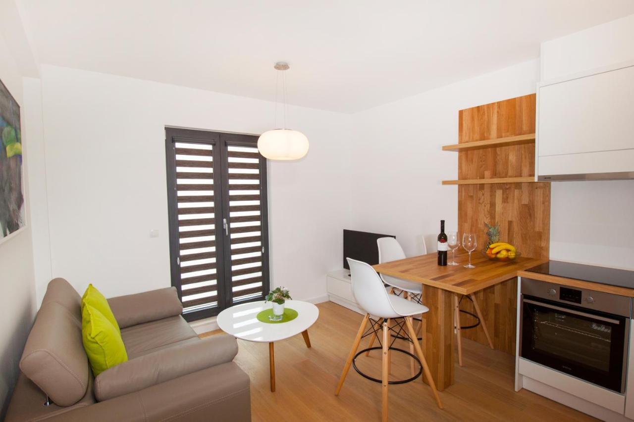 Apartments By The Sea Makarska - 19145 Екстер'єр фото